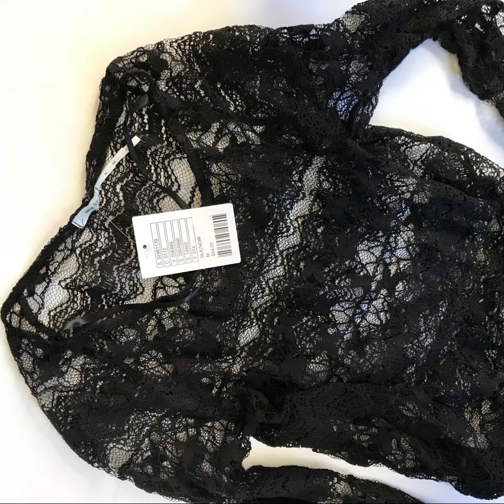 NWT Kimchi Blue Long Sleeve Lacey Top in Black - Picture 5 of 7